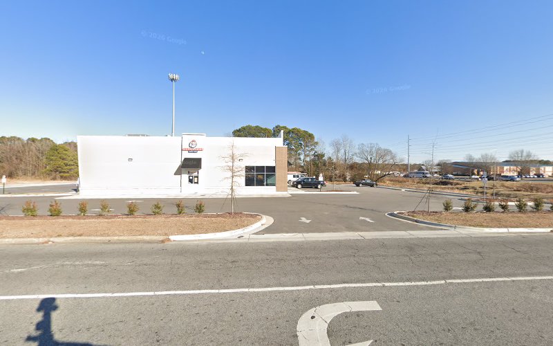Q Smoke & Mart in Winterville