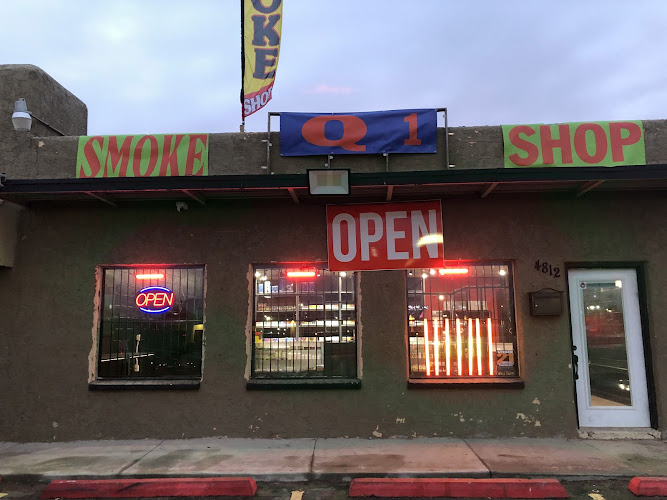 Q1 smoke shop in Lubbock