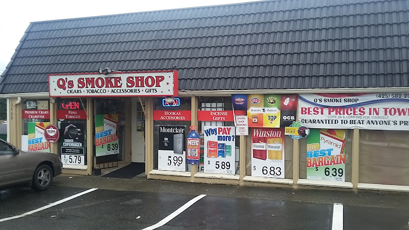 Q's Smoke Shop in Everett