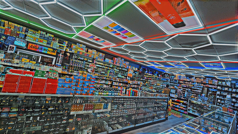 Quick TOBACCO AND VAPE in Monroe