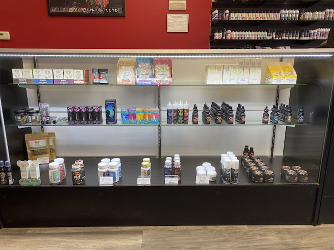 Red Star Vapor & Smoke in San Antonio