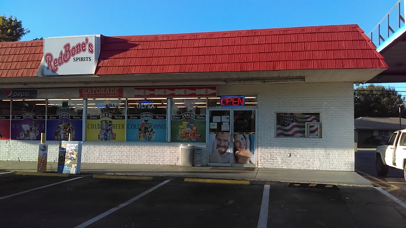 REDBONES III Liquor & Smoke in Fort Myers