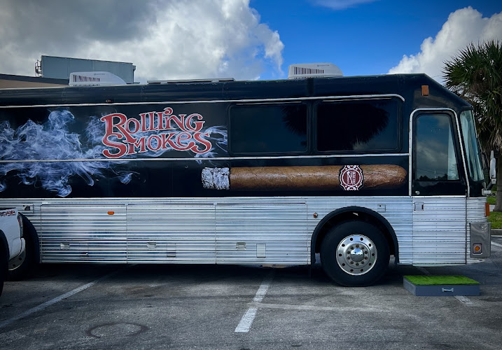 Rolling Smokes Mobile Cigar Lounge in Fort Pierce