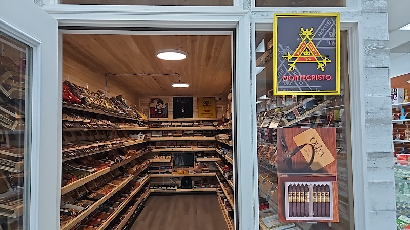 Royal Smokes in Fairlawn