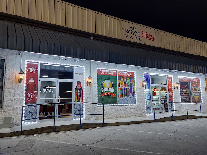 Royal Vape & Billiards in Dalton