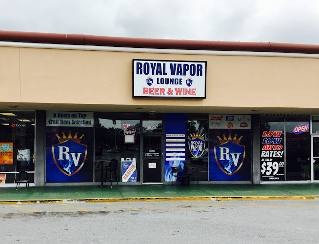 Royal Vapor Lounge in Largo