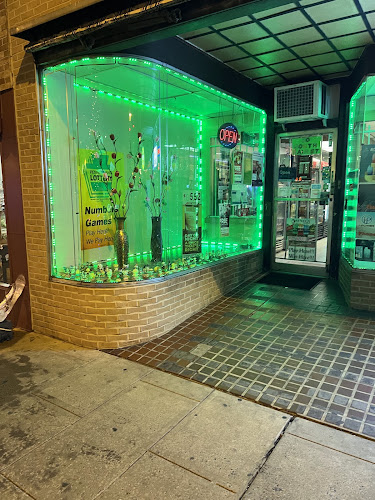 R&R Smoke Shop & Grocery in Chambersburg
