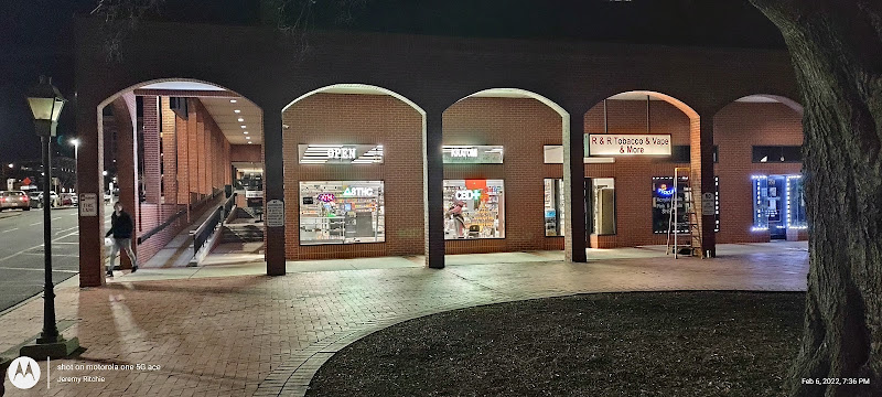 R&R Tobacco and Vape in Kannapolis