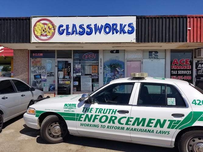 S & G's Glassworks in Corpus Christi