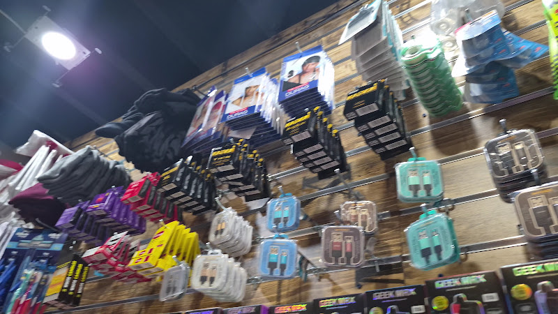 S N Convenience Plus Smoke Shop in Detroit