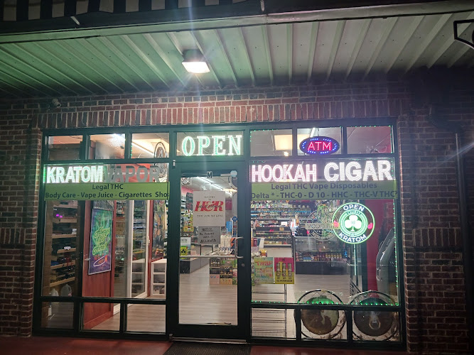 Sailors Smoke shop in Savannah