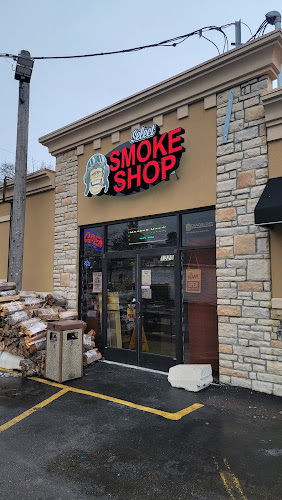 Select Smoke Shop in Ferndale