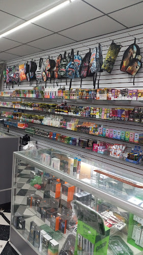Shop N Puff / Vapeoos in Dallas