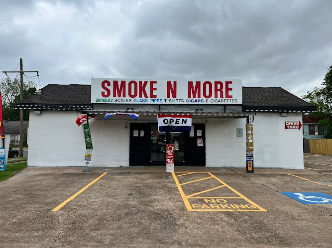 Smoke N More in Beaumont