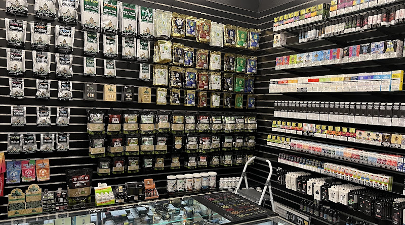 Smoke N Roll - Vape & Smoke Shop in San Antonio