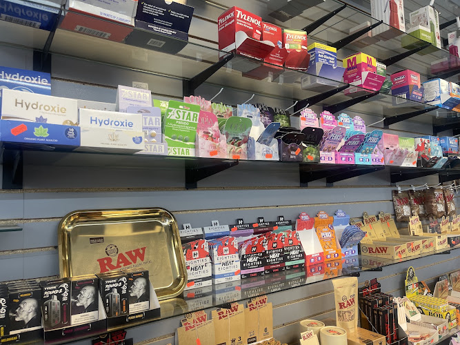 smoke shop in Shaker Heights