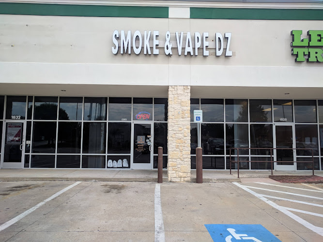 Smoke & Vape DZ in Hurst