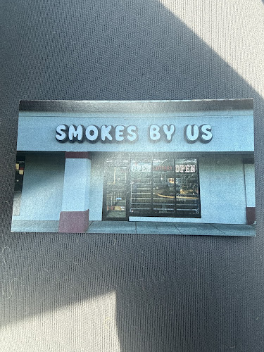 smoke world tobacco and beverage in Willoughby Hills