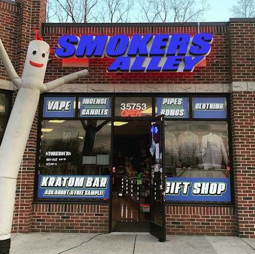 Smokers Alley Romulus in Romulus