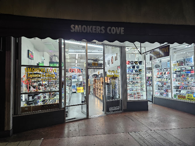 Smokers Cove in Miami Beach