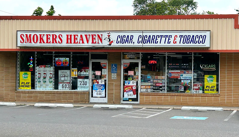 Smokers Heaven in Levittown