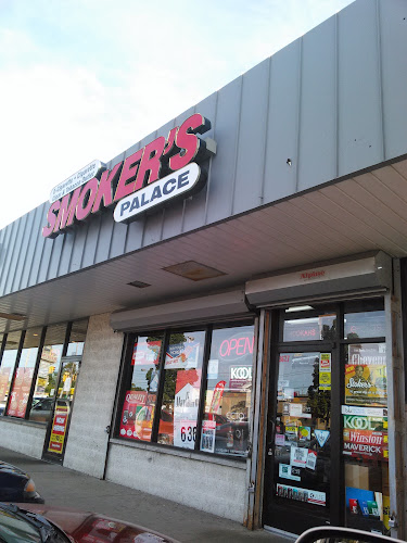 Smoker's Palace in Flint