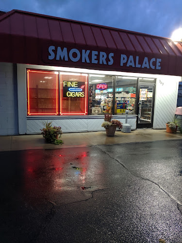 Smokers Palace in Lapeer