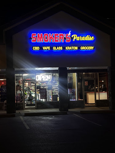 Smoker’s Paradise And Vape in Flint