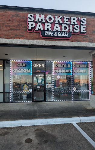 Smoker's Paradise in Garland