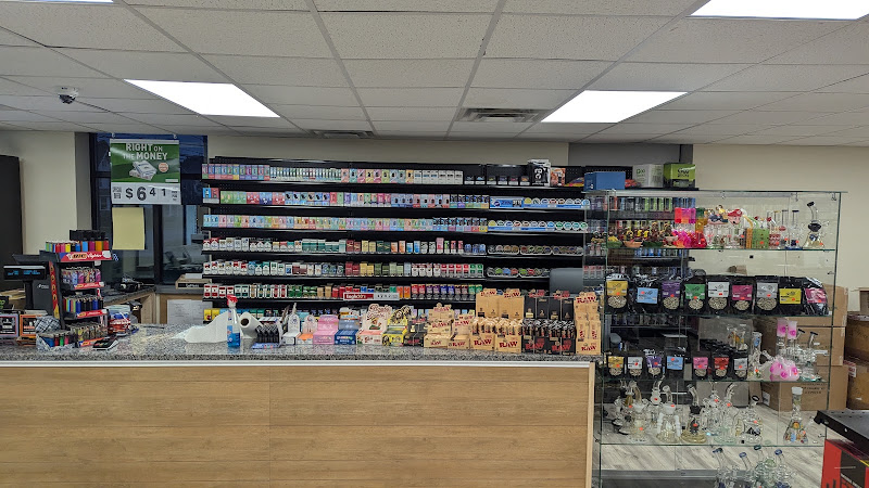 Smokers Paradise Tobacco & Vape in Hallstead