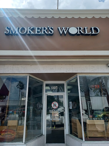 Smoker's World Miami Beach in Miami Beach