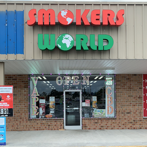 Smokers World in Wilmington