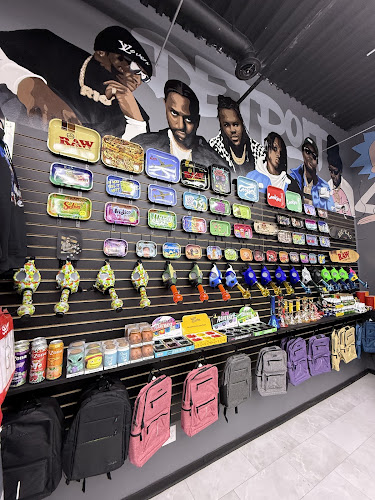 Smokerz Land in Detroit