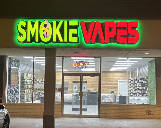 Smokie Vapes in Denton