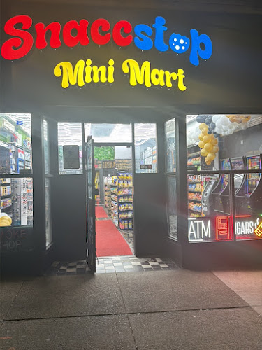Snaccstop mini mart in Allentown
