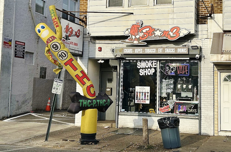 Star 3 Smokeshop in Philadelphia