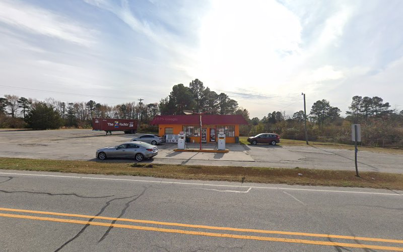 St.Mary Mart & Smoke Shop in Tarboro