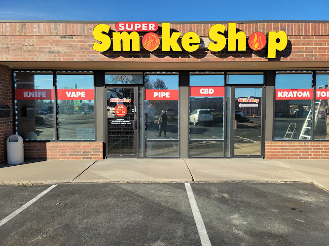 Super Smoke Shop in Englewood