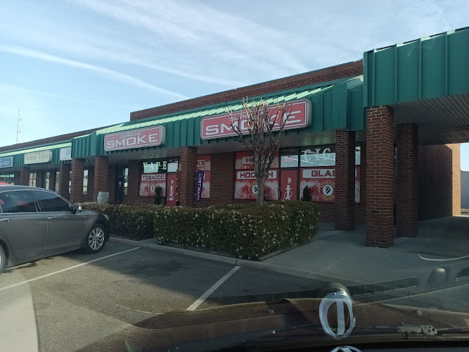 Supreme Smoke Shop in Wilmington