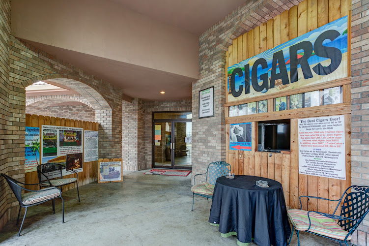 The Educated Cigar & Pipe in Richland