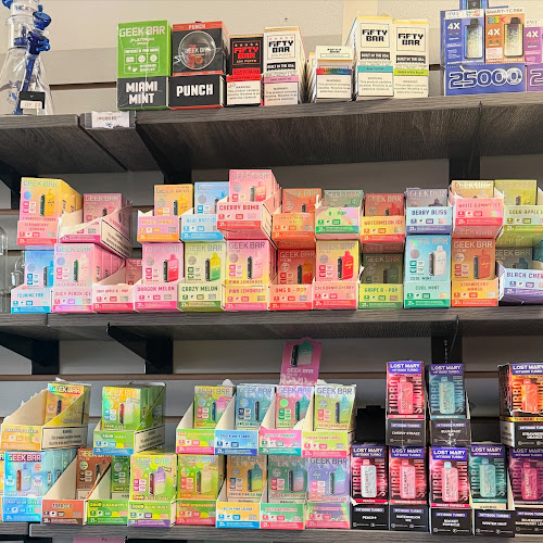The Plug Smoke Shop East in Mesa