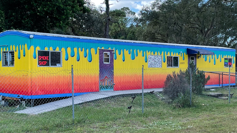The Yellow Lemon Smoke Shop in Hudson