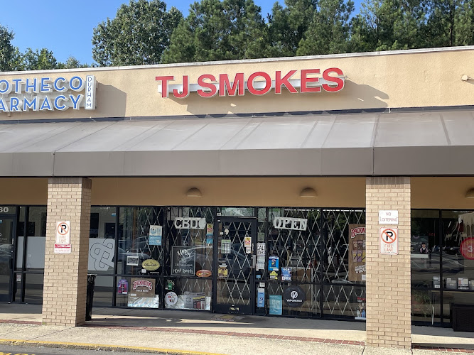 TJ Smokes in Durham