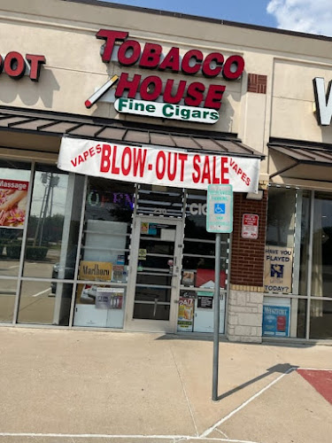 Tobacco House in Lake Dallas
