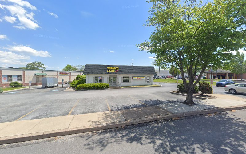 Tobacco & vape outlet in New Market