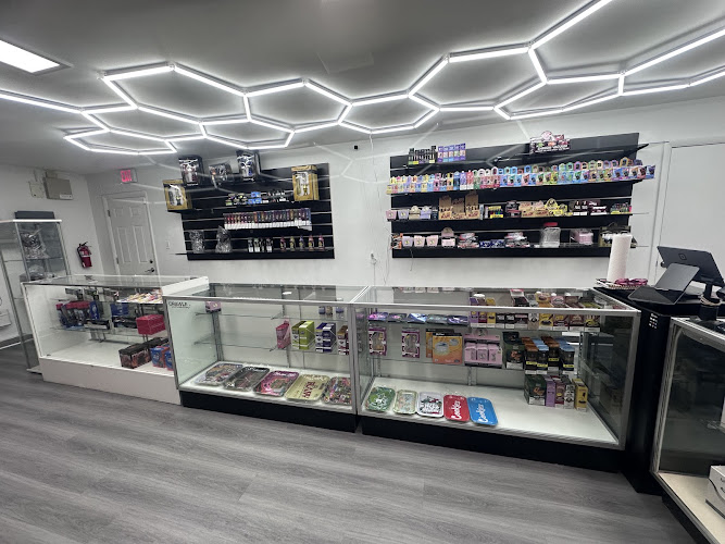 Tony & Chyna Smoke Shop in Pembroke Park