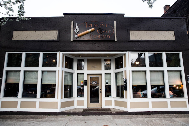 Tremont Cigar Society in Cleveland