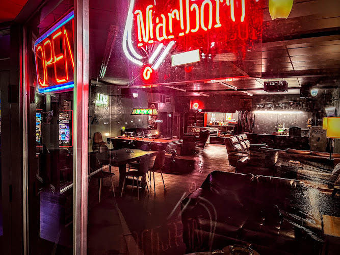 Trial & Error Cigar Lounge in Bridgeville