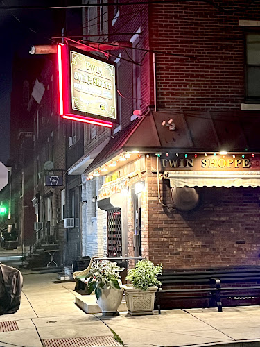 Twin Smoke Shoppe in Philadelphia