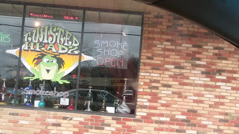 Twisted Headz Smokeshop in Akron